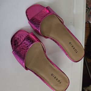 Torrid Metallic Pink Slide Sandals